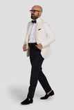 Smoking Bianco E Pantalone Nero In Lana